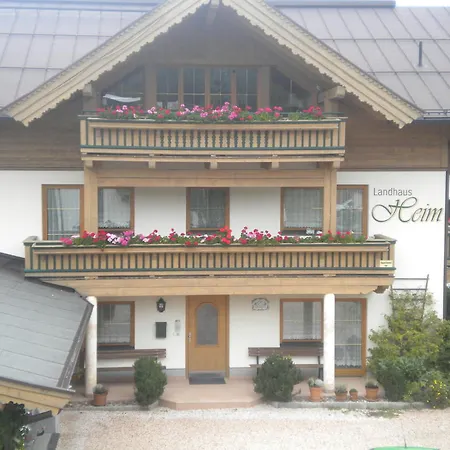 Landhaus Heim Apartment *